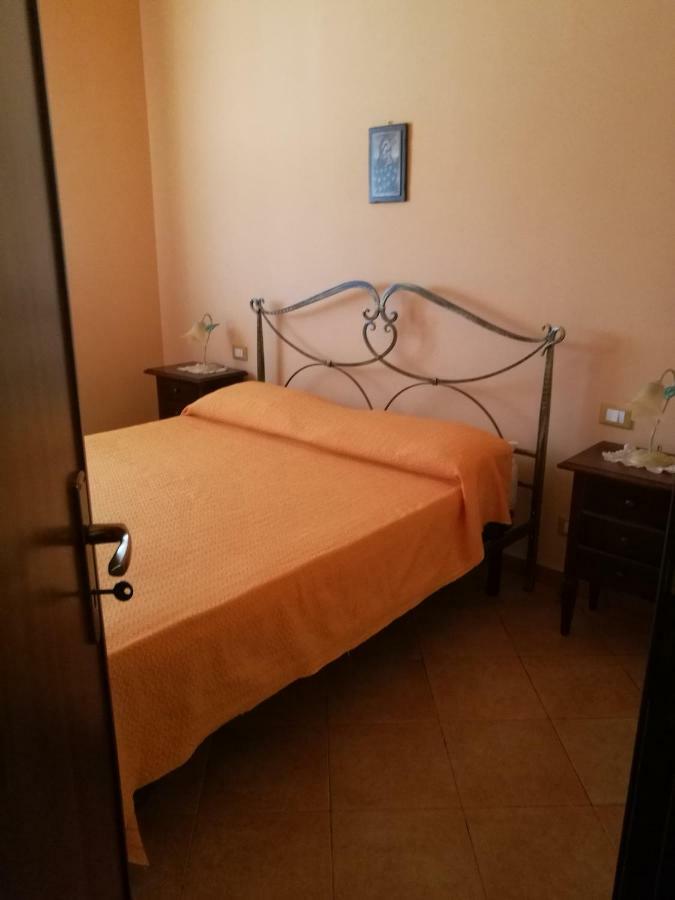 La Villa Dei Girasoli 쿠스토나치 외부 사진